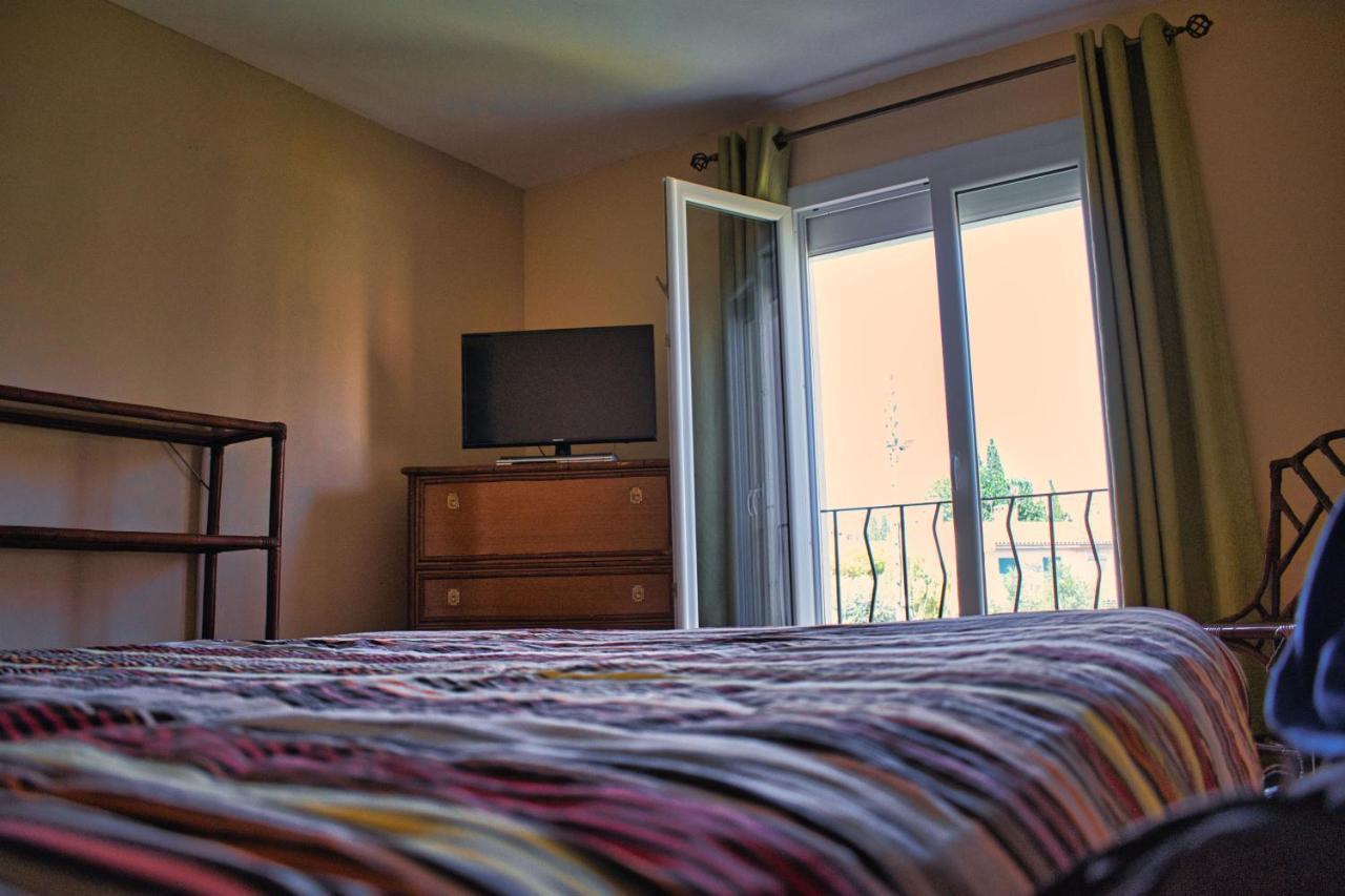 Agreable Maison 3 Chambres Avec Piscine Каркассон Экстерьер фото